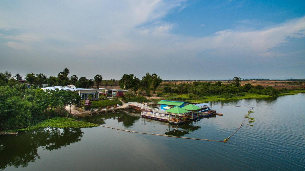 Bluemoon Riverside Phibun Mangsahan Esterno foto
